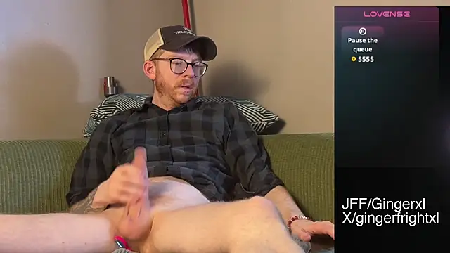 Gingerxl8 online show from May 21, 8:39 pm