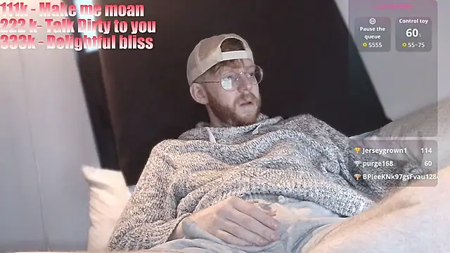 Snapshot of Gingerxl8 chatting on February 28, 10:53 pm Gingerxl8 online show from February 28, 10:53 pm