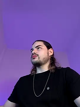 Derek Vow online show from March 11, 1:21 am