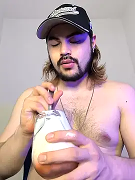 Derek Vow online show from March 4, 11:34 pm