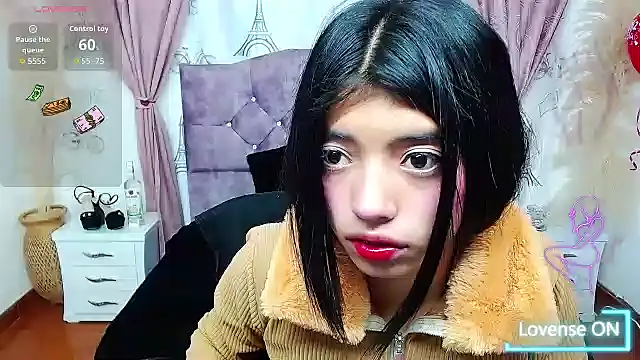 Esmeralda-18 online show from March 4, 12:35 pm