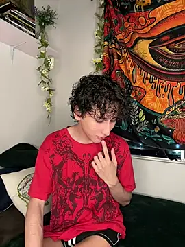 Snapshot of noynxz chatting on February 24, 4:13 am noynxz online show from February 24, 4:13 am