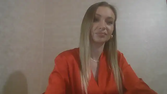 Snapshot of AureliaStar450 chatting on February 28, 3:39 am AureliaStar450 online show from February 28, 3:39 am