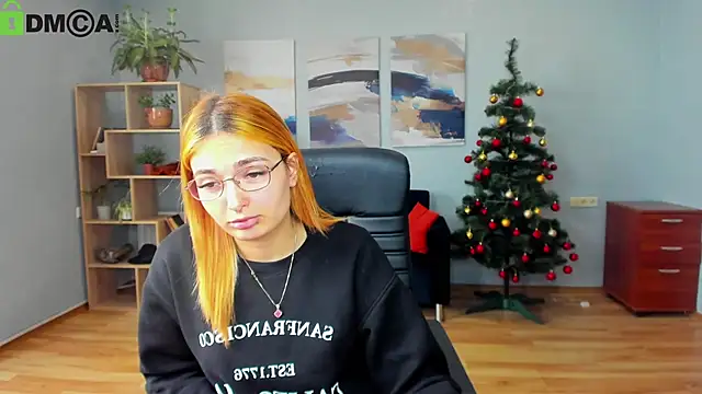 Lila Vale online show from January 19, 8:51 am