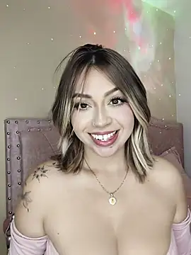 BellaDonna 16 online show from May 14, 1:02 am