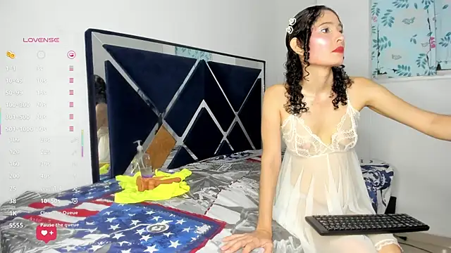 Snapshot of Ninna_Vergara chatting on July 5, 1:32 am Ninna Vergara online show from July 5, 1:32 am