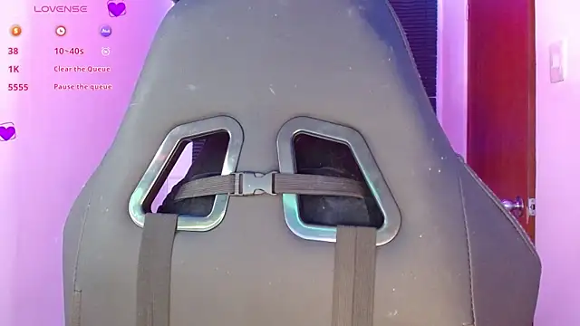 neena nyx  online show from March 4, 10:06 pm