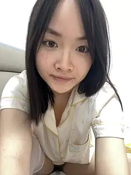 Snapshot of miaomiaou_ chatting on May 8, 8:45 pm miaomiaou online show from May 8, 8:45 pm