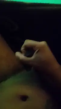 Snapshot of Luxfero76 chatting on February 11, 12:43 am Luxfero76 online show from February 11, 12:43 am