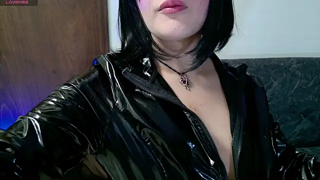 aramjones online show from June 26, 2:23 pm