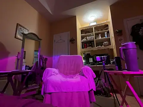 daddydonkey84 online show from March 13, 6:07 am