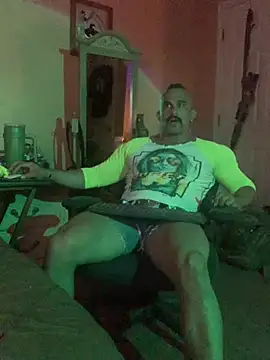 daddydonkey84 online show from April 13, 4:05 am