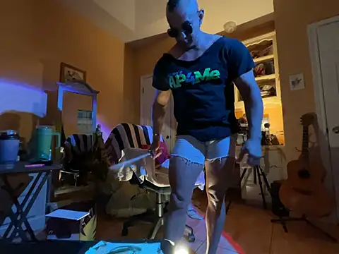 daddydonkey84 online show from June 4, 5:23 am