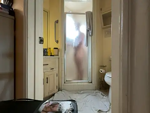 daddydonkey84 online show from March 9, 10:13 pm