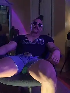 daddydonkey84 online show from April 14, 5:45 am