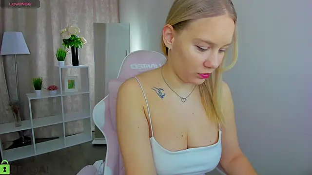 Vanessa Harr1s online show from February 21, 2:02 am