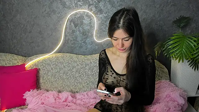 Dream Olivia online show from March 11, 2:49 am