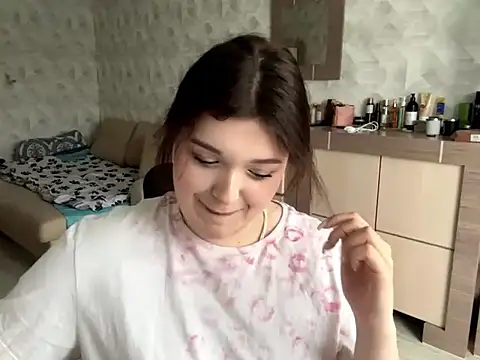 Snapshot of _MaryLove_ chatting on February 24, 2:40 pm MaryLove online show from February 24, 2:40 pm