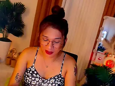 DianaRose69 online show from February 8, 6:11 am