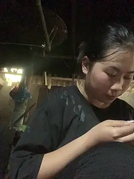 patry33 online show from February 24, 2:12 am