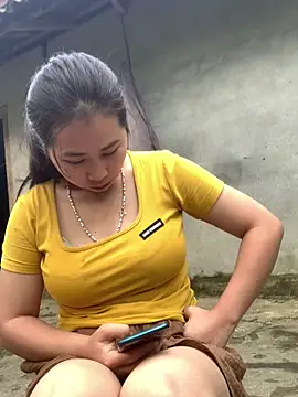patry33 online show from April 6, 12:39 am