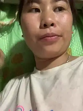 patry33 online show from May 27, 11:28 am