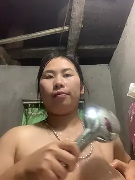 patry33 online show from April 16, 1:12 pm