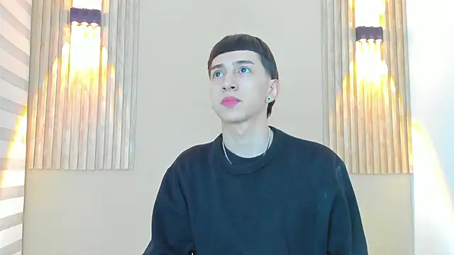 lian cameron online show from February 19, 3:58 am