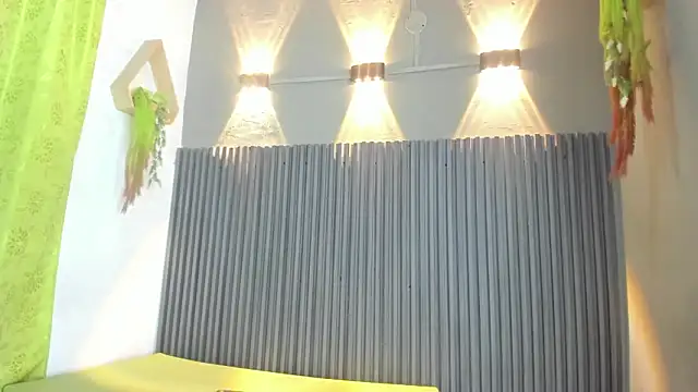 lian cameron online show from March 6, 3:34 am