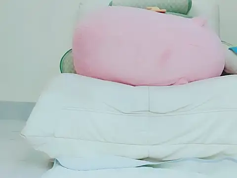 Amelia Amelia20 online show from March 3, 1:12 am