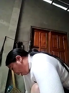 kussecka online show from March 1, 3:39 am