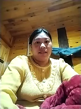 kussecka online show from April 2, 11:44 pm