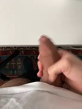 tip4sexxx online show from February 20, 1:57 pm