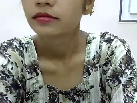 Snapshot of Kulsum_S chatting on May 26, 1:53 pm Kulsum S online show from May 26, 1:53 pm