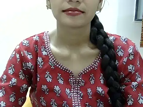 Snapshot of Kulsum_S chatting on June 1, 1:11 pm Kulsum S online show from June 1, 1:11 pm