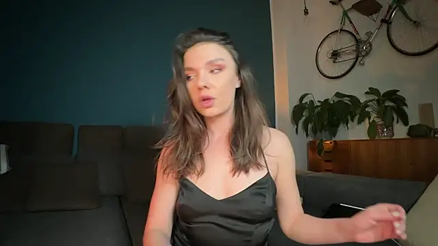 Boca Linda online show from February 6, 9:00 pm