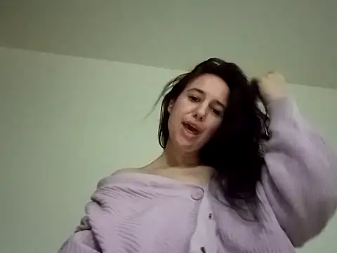 MavisReeve online show from April 20, 9:23 am