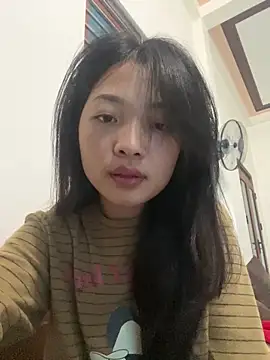 Lyn-be99 online show from February 25, 12:44 am