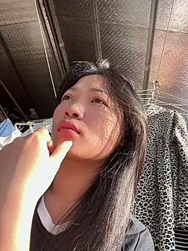 Lyn-be99 online show from March 30, 12:56 am