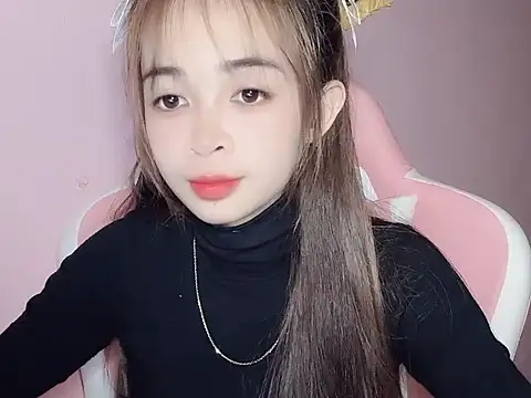 Emily031 online show from February 3, 5:18 pm