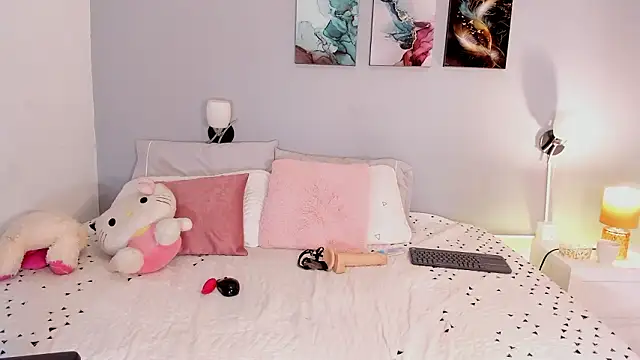 DomenicaW online show from January 19, 2:43 pm