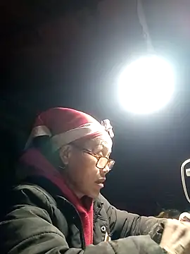 Snapshot of yoyosexy11 chatting on February 11, 1:00 pm yoyosexy11 online show from February 11, 1:00 pm