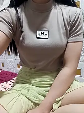 Snapshot of Kowew-nkie chatting on February 19, 1:13 am Kowew-nkie online show from February 19, 1:13 am