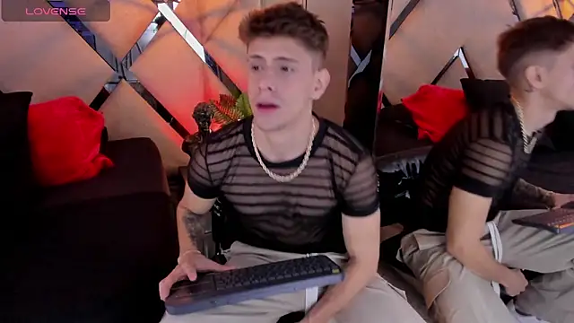 Jasper  jones online show from February 12, 2:28 pm