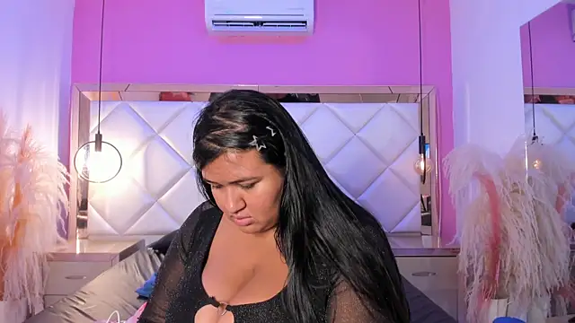 Dojaaiisha online show from May 21, 11:35 pm