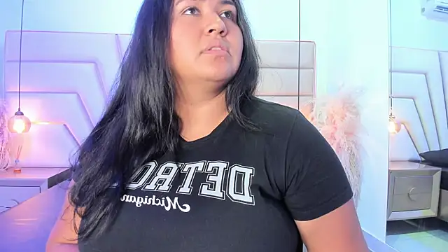 Dojaaiisha online show from May 8, 7:28 pm