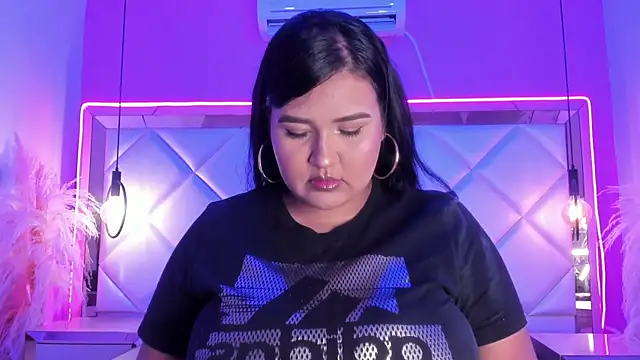 Dojaaiisha online show from February 11, 12:10 am