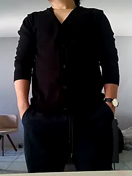 Snapshot of Ryzca chatting on February 9, 3:21 pm Ryzca online show from February 9, 3:21 pm