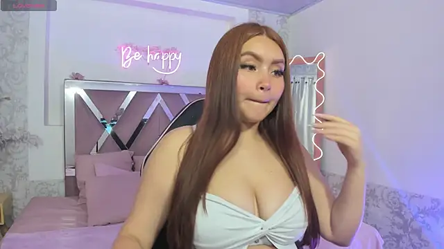 SABRIINA TAY online show from April 17, 11:46 am