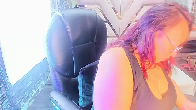 Shara Oz online show from March 2, 3:18 am